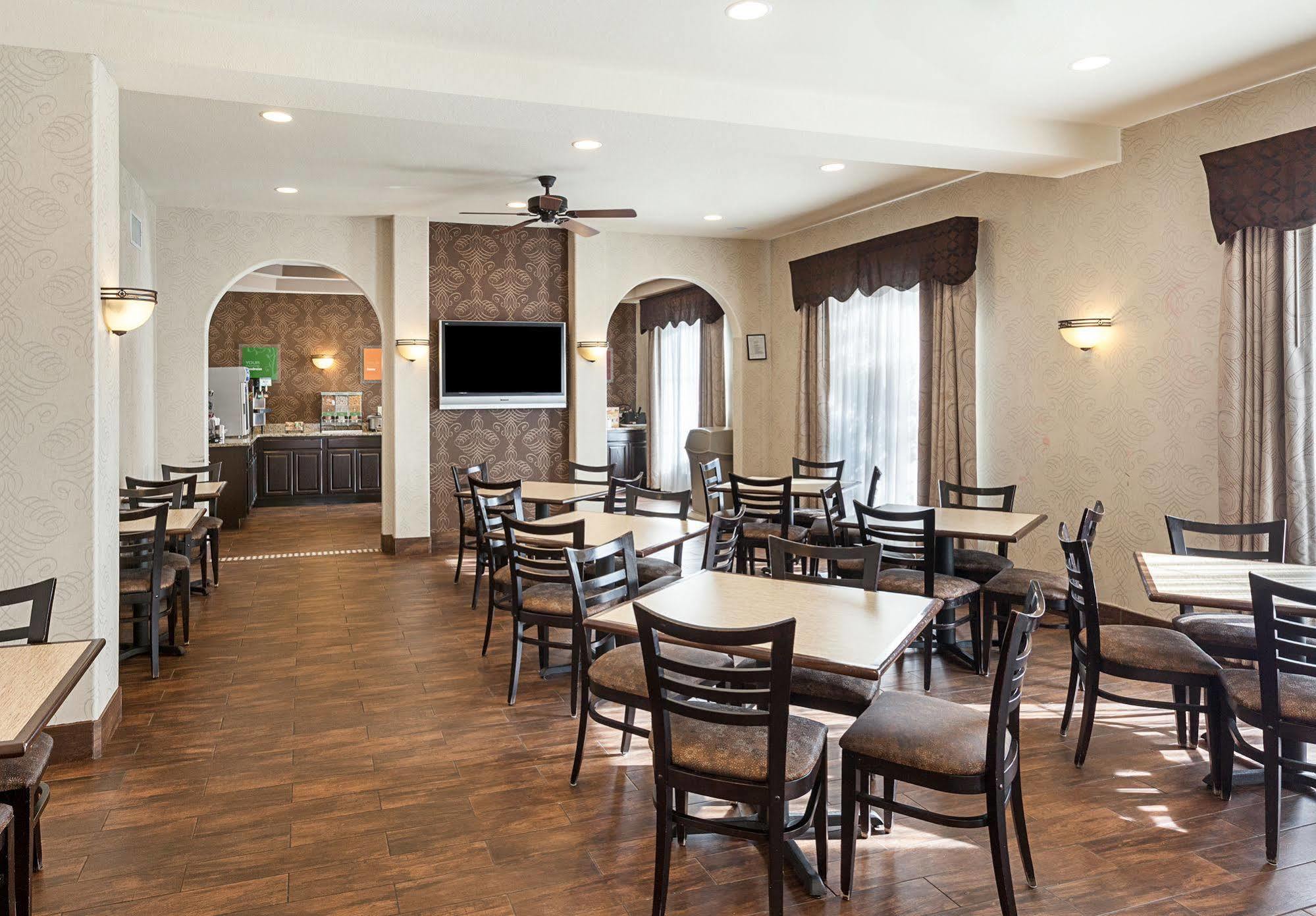 Spark By Hilton San Antonio Near Seaworld ภายนอก รูปภาพ